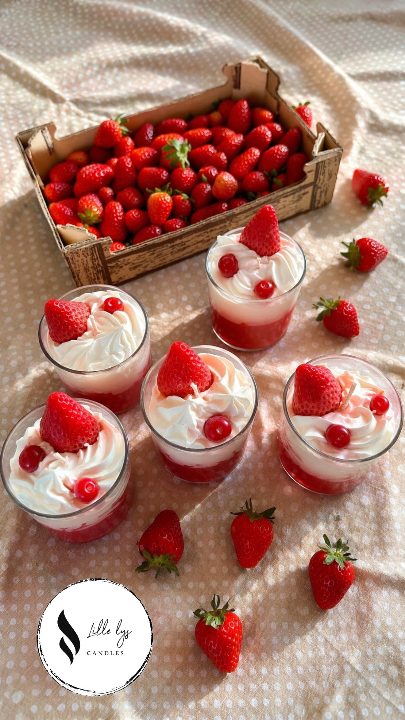 Whipped candle jars