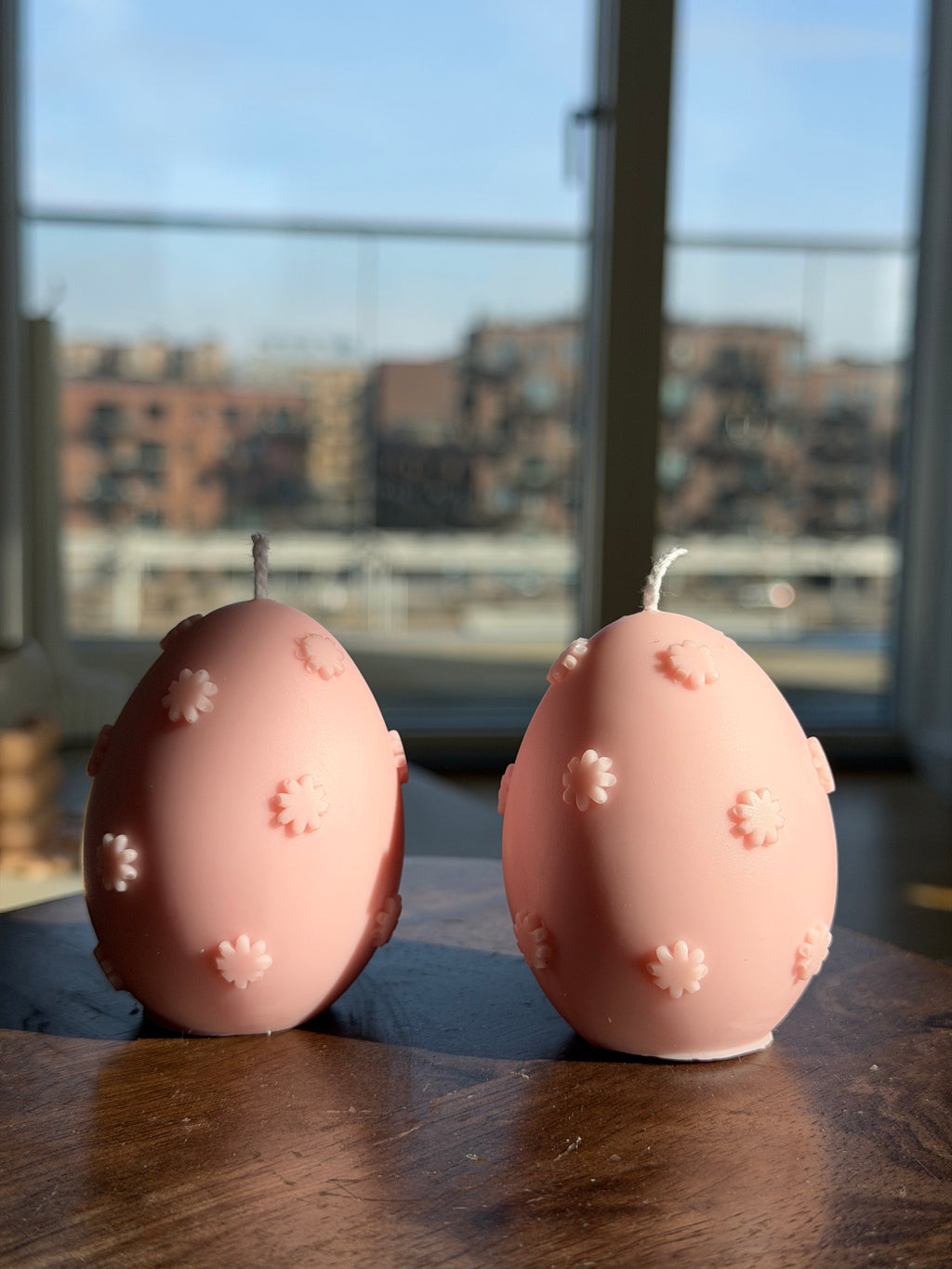 Daisy egg