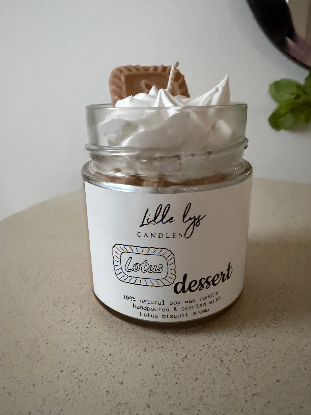 Lotus dessert