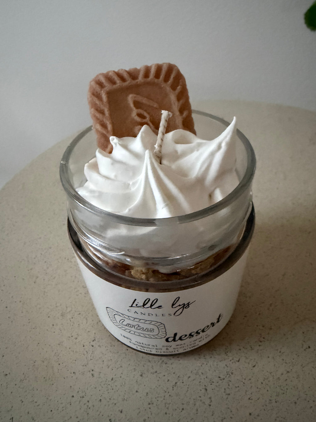 Lotus dessert