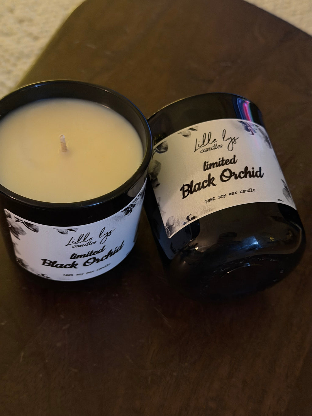 Dark premium jar